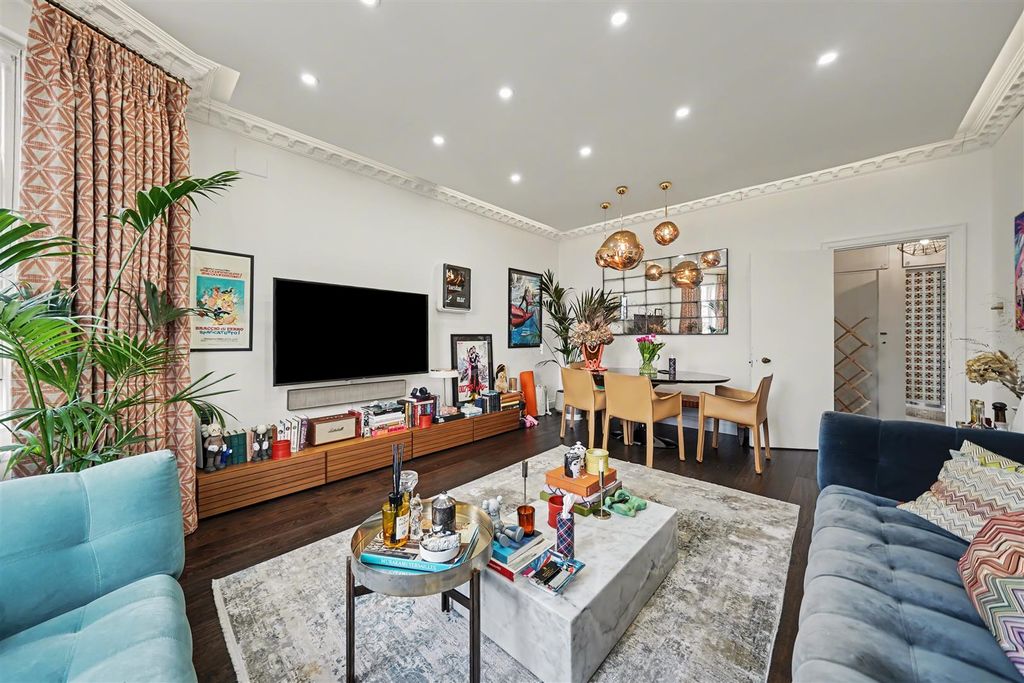 Property photo 3 of 12 66 St John's Wood Court Nw8 8Qr-No Watermark-12.Jp