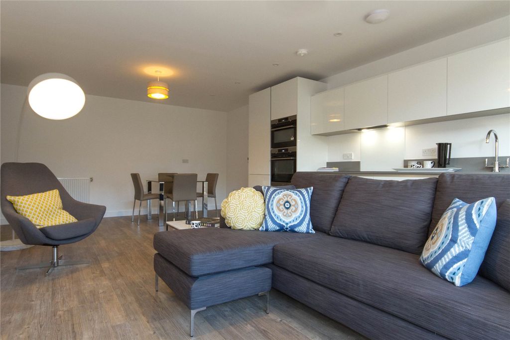 Property photo 3 of 8 Picture No. 08