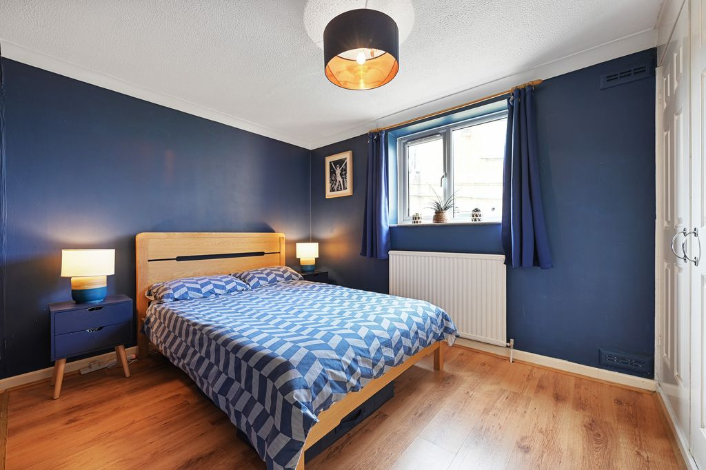Property photo 1 of 11 1