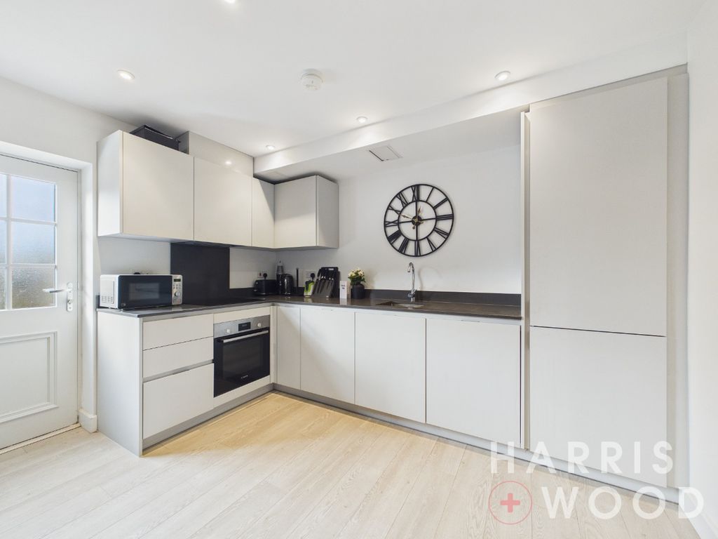 Property photo 2 of 23 4882205