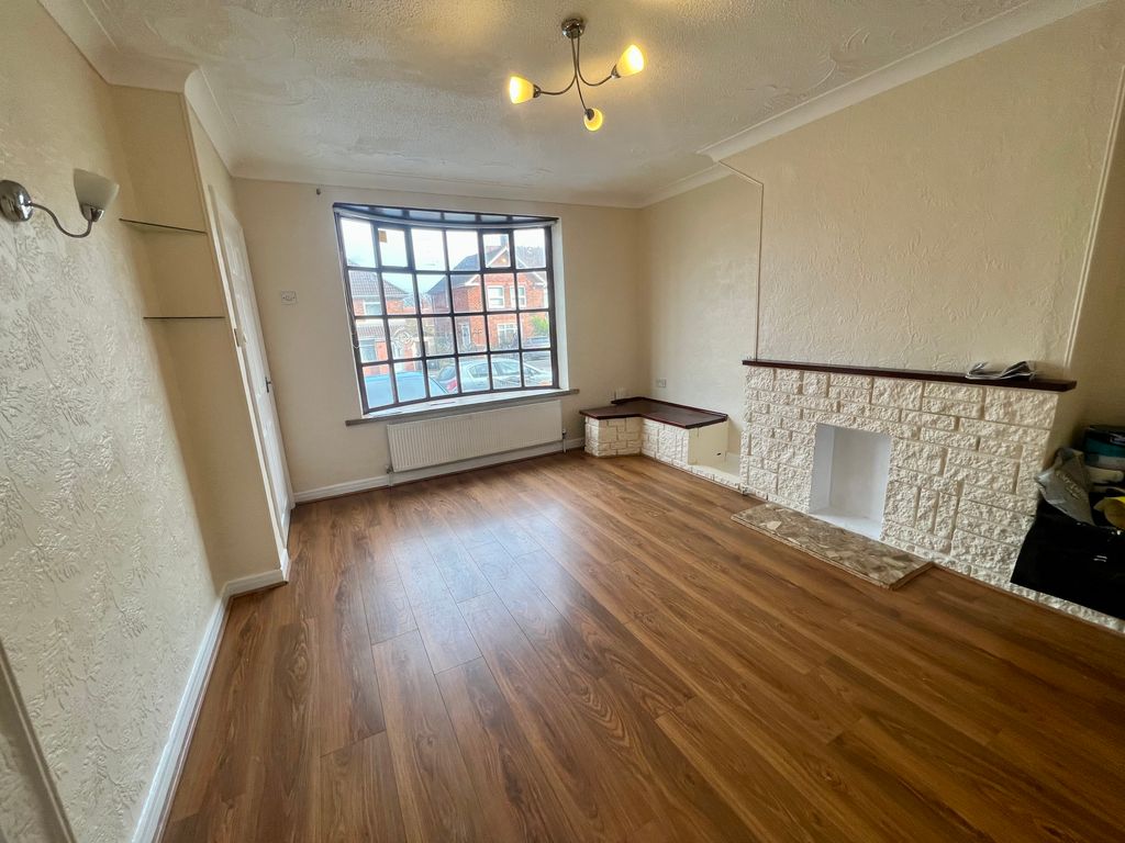 Property photo 3 of 13 Image