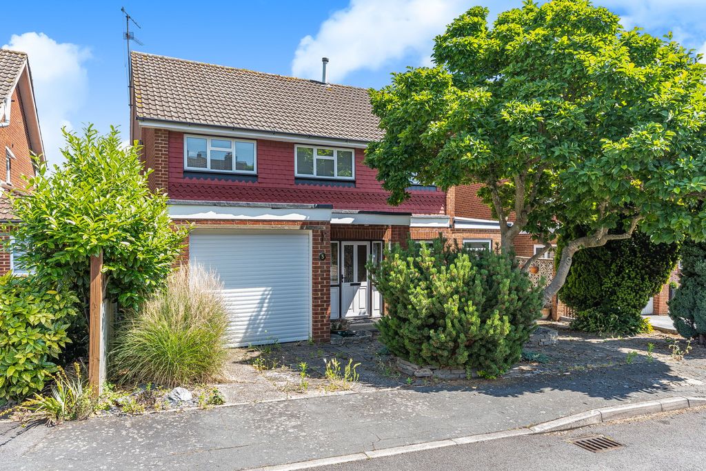 Property photo 1 of 13