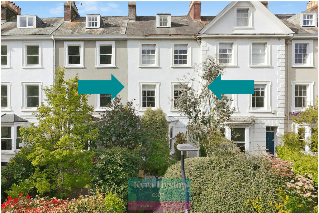 Property photo 1 of 32