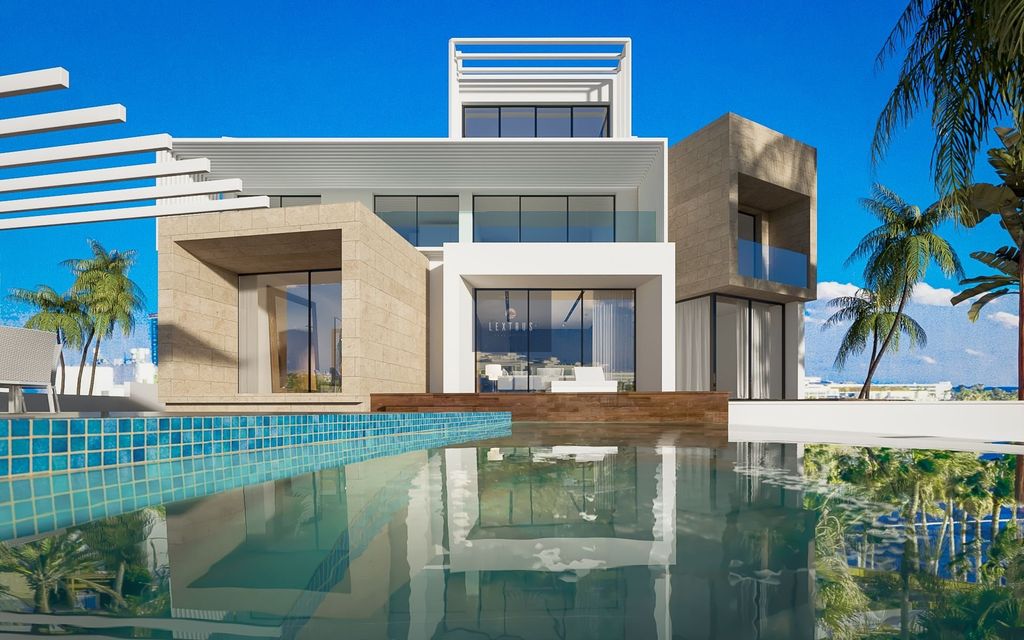 Property photo 3 of 12