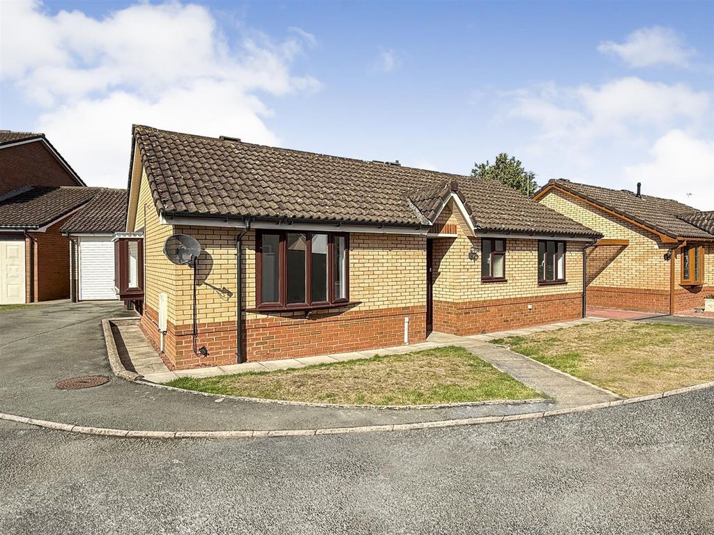 Property photo 1 of 16