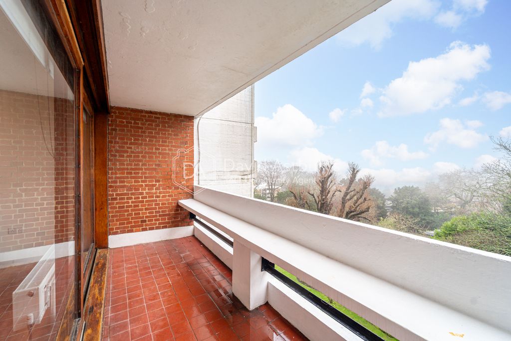 Property photo 3 of 15 Ndb03483-Edit