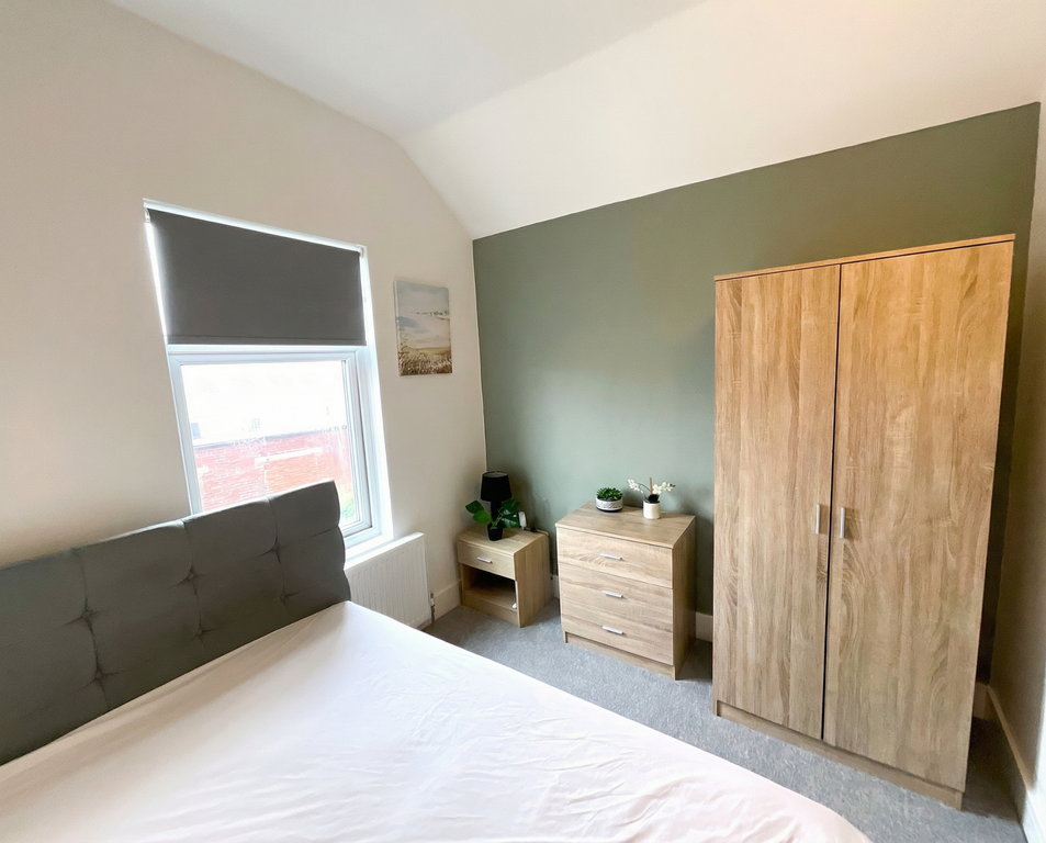 Property photo 2 of 6