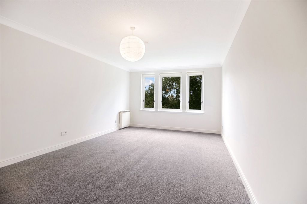 Property photo 2 of 12 Picture No. 03