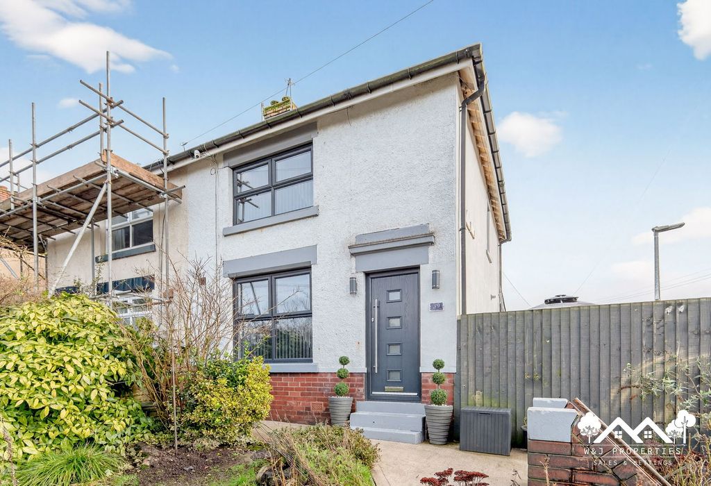 Property photo 1 of 33