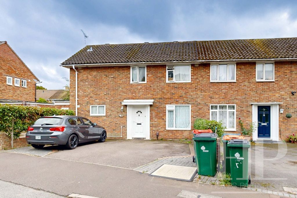 Property photo 2 of 8