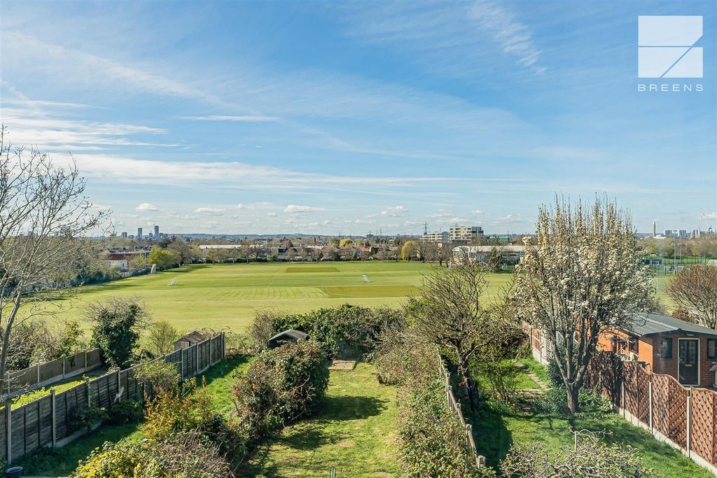 Property photo 2 of 19 15_77572_Watermarked.Jpg