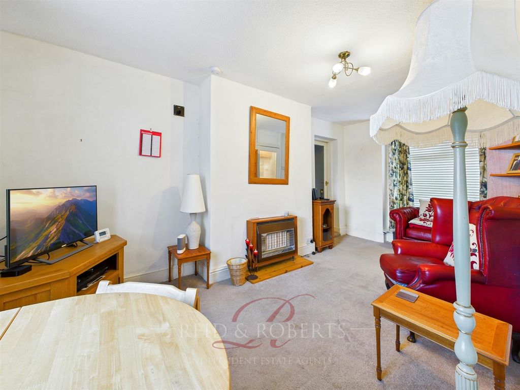 Property photo 2 of 28 Cam03999G0-Pr0207-Still002.Jpg