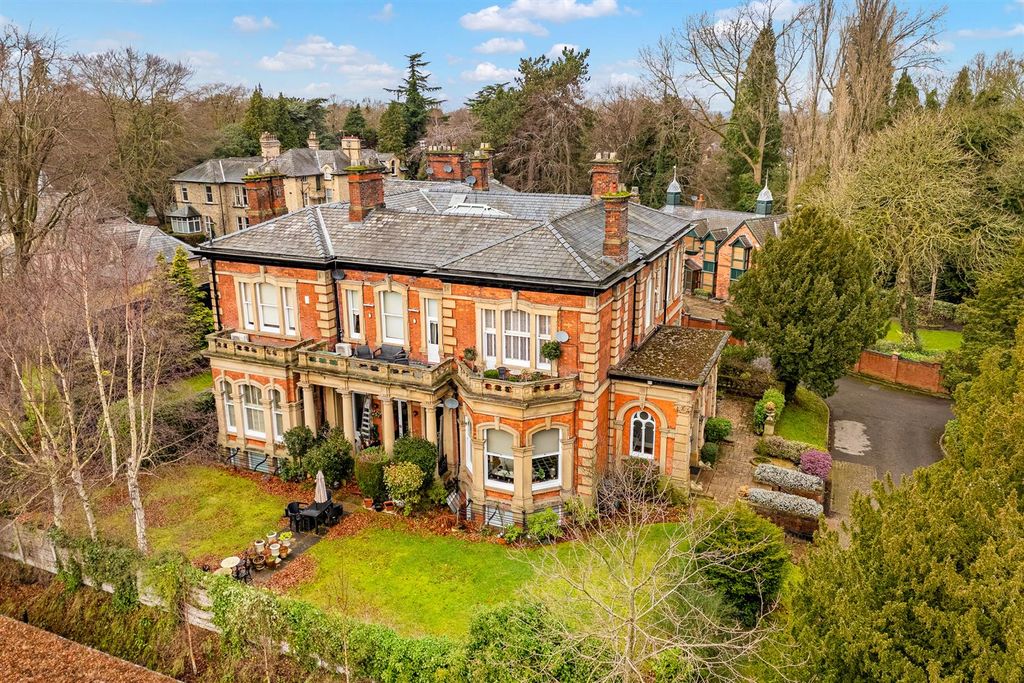 Property photo 1 of 35 Elevated Aspect