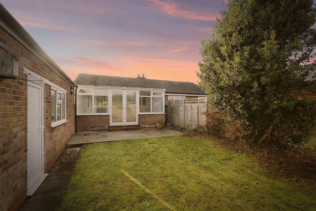 Property photo 2 of 16