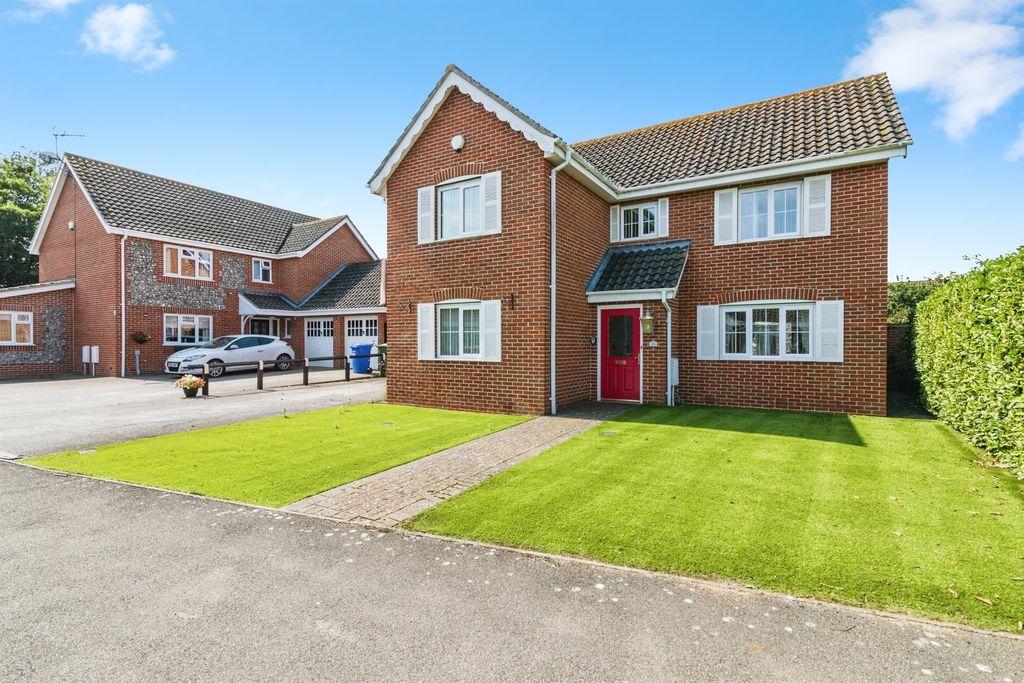 Property photo 1 of 17