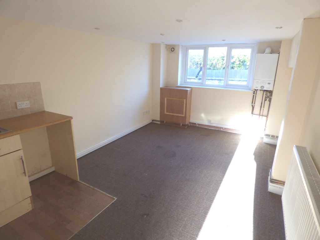 Property photo 3 of 3