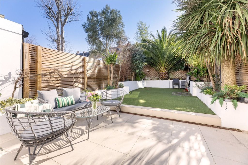 Property photo 2 of 11 Picture No. 07