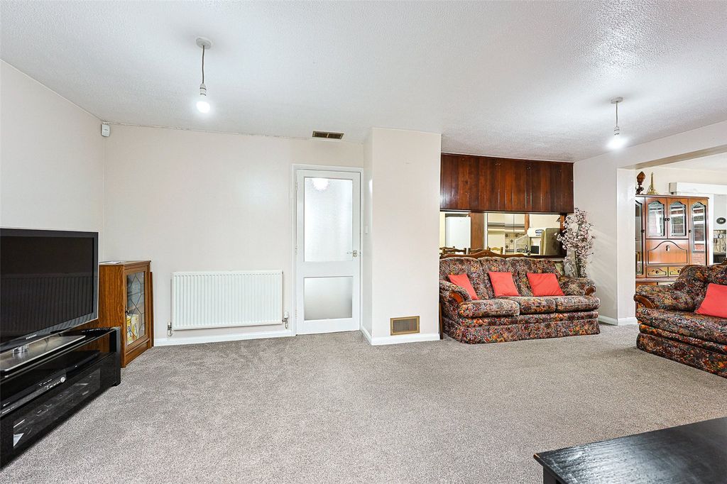 Property photo 2 of 28 Picture No. 28