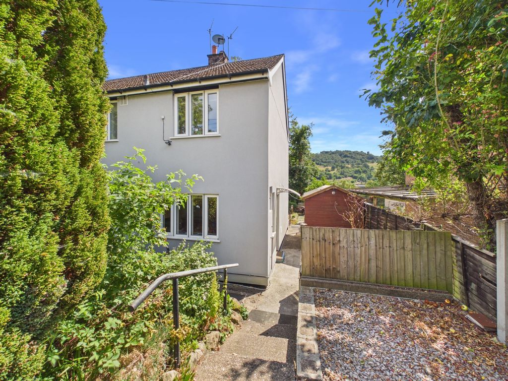 Property photo 1 of 14 Outside
