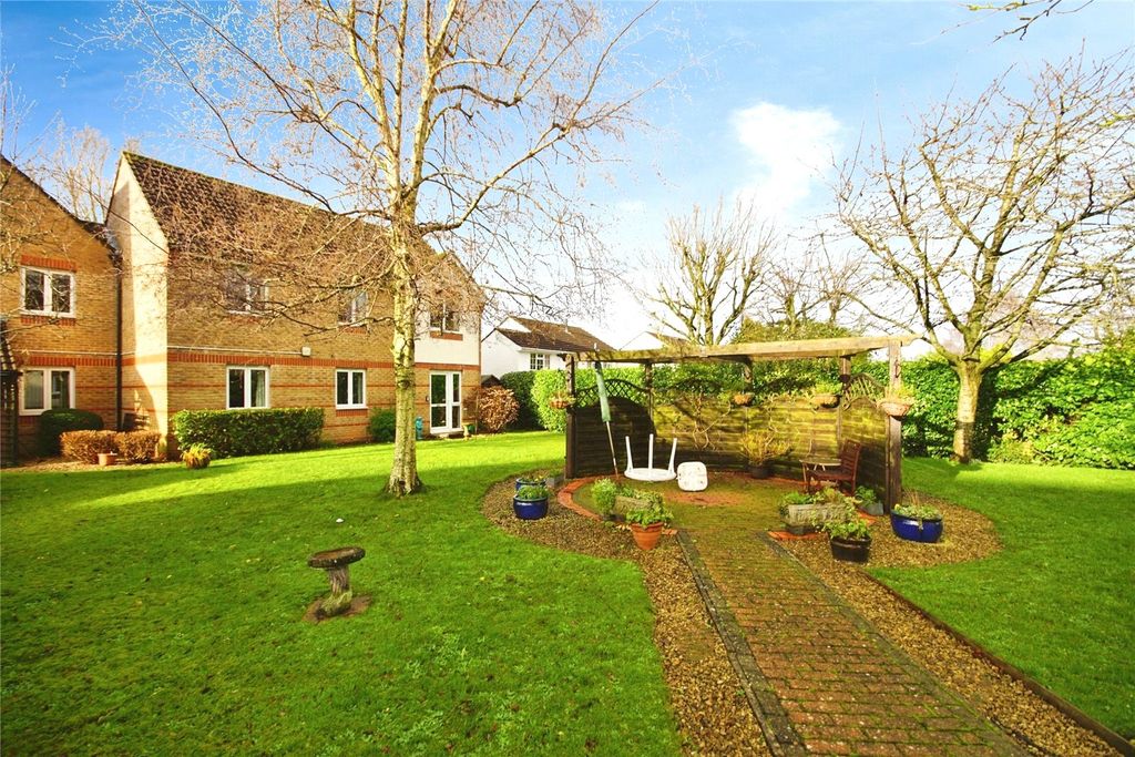 Property photo 1 of 13 Picture No. 14