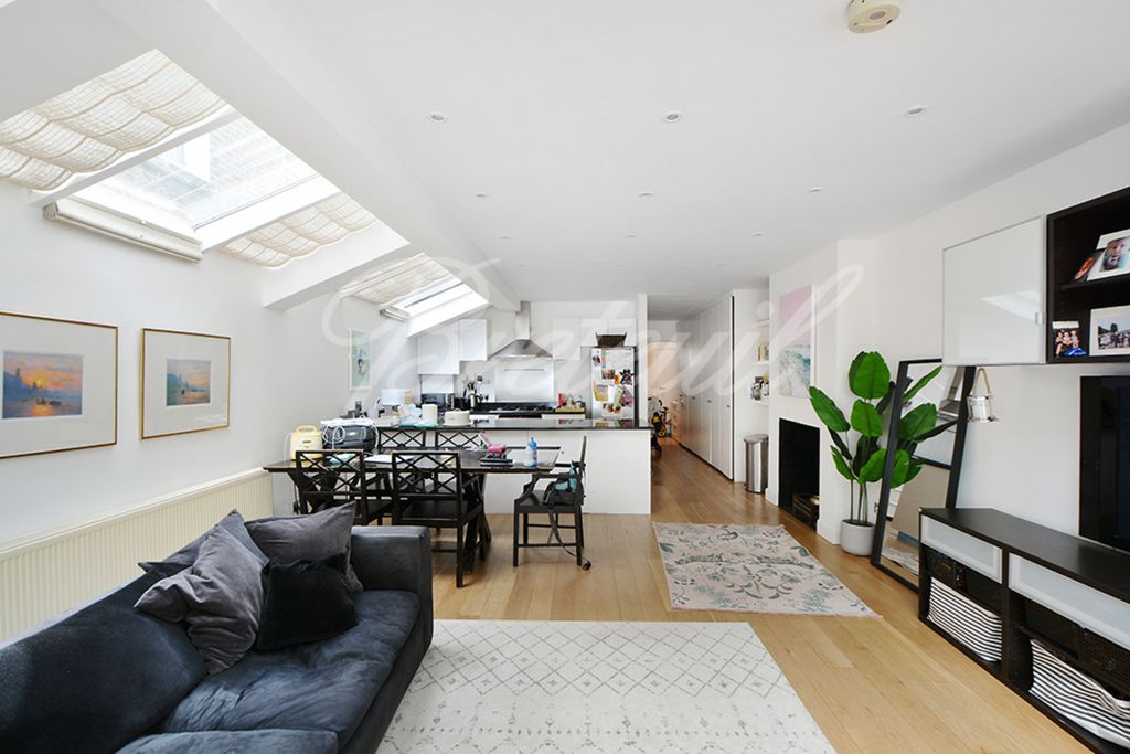 Property photo 3 of 8