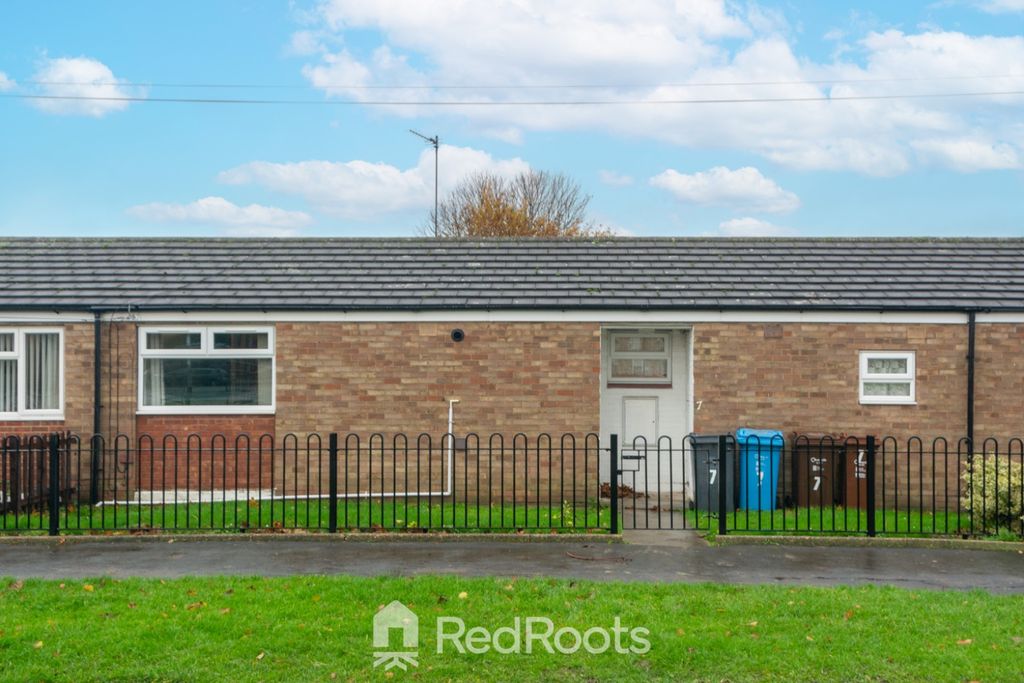 Property photo 1 of 10 2869301