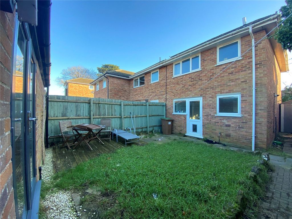 Property photo 2 of 21 Picture No. 58