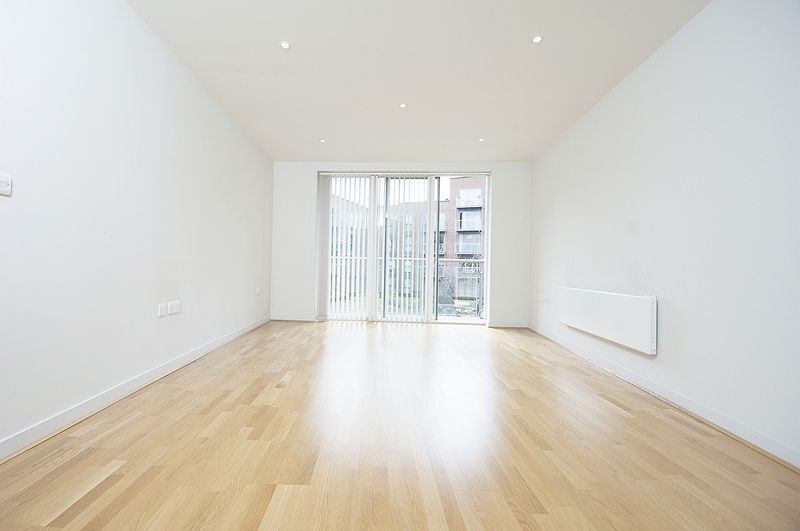 Property photo 2 of 9 Photo 8