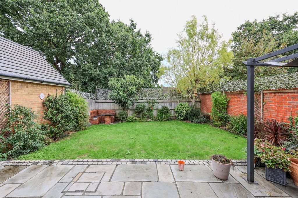 Property photo 3 of 30