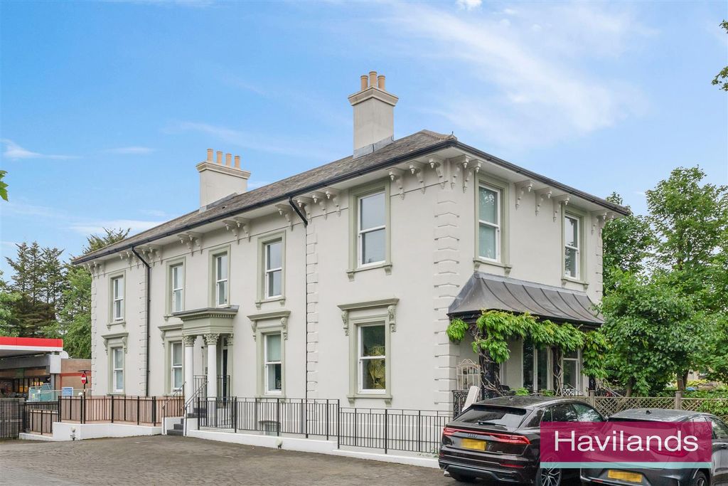 Property photo 1 of 13 Stefan House-12.Jpg