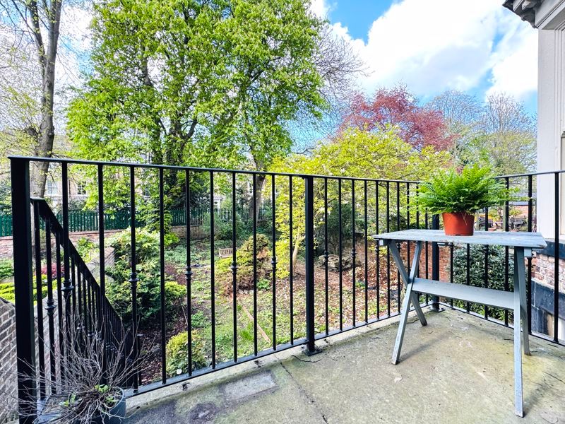 Property photo 2 of 32 Photo 47