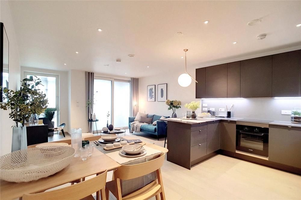 Property photo 3 of 8 012.Jpg