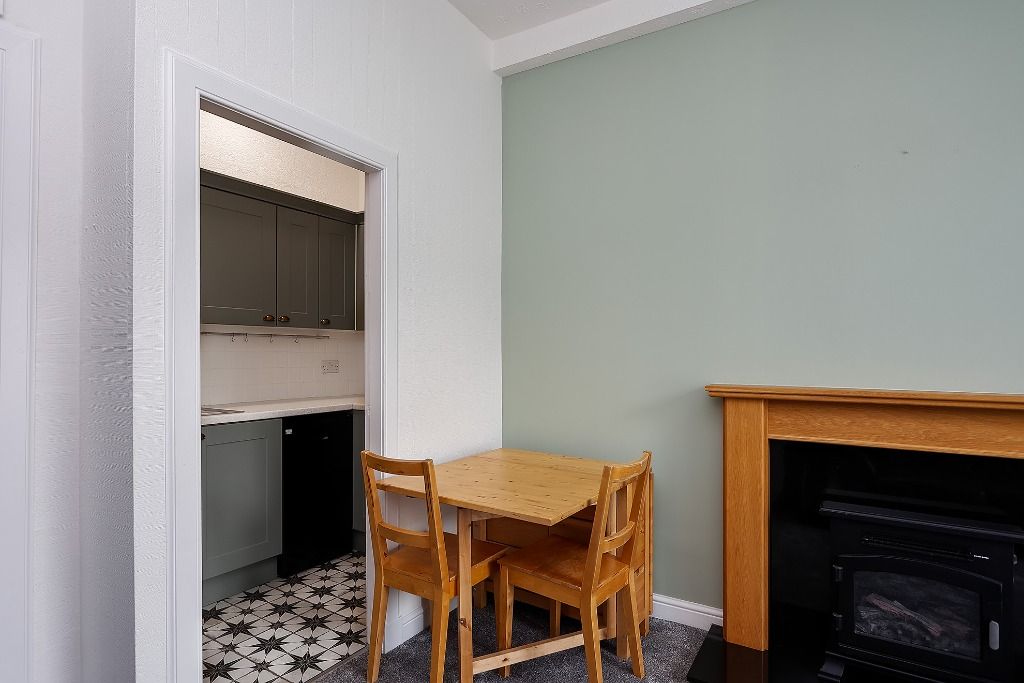 Property photo 3 of 14 Photo 3