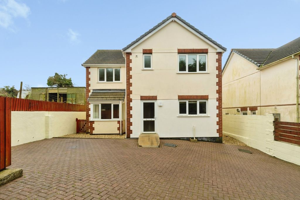 Property photo 1 of 24 Front