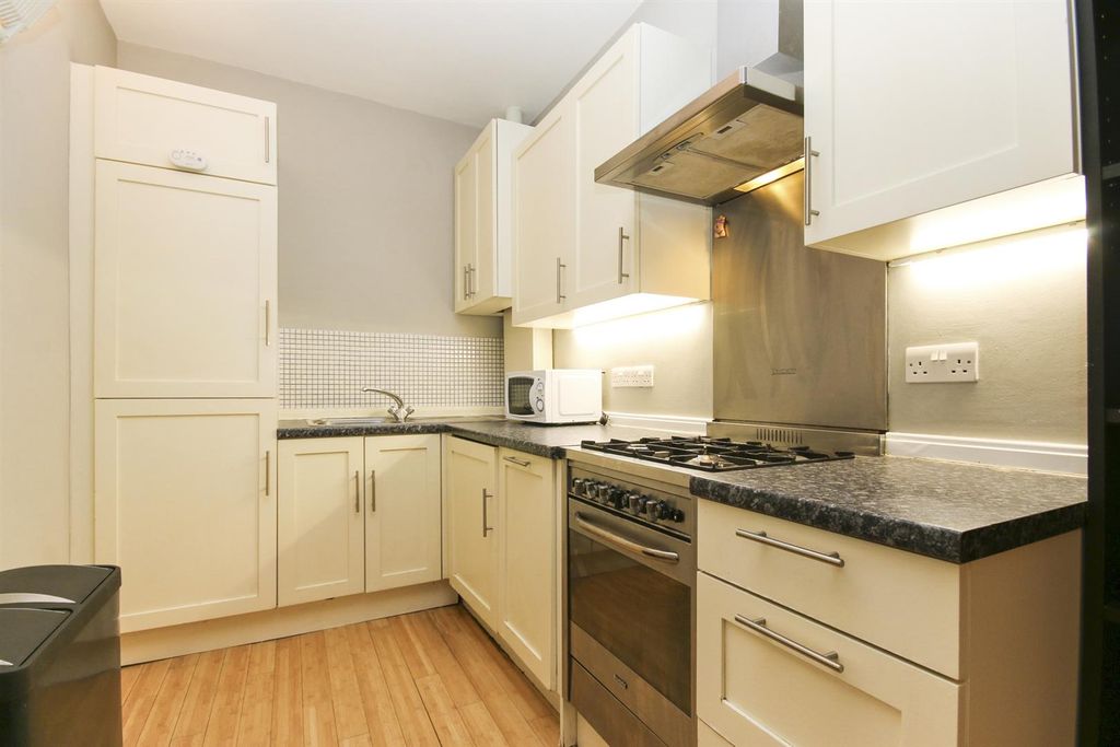 Property photo 2 of 11 Img_1442.Jpg