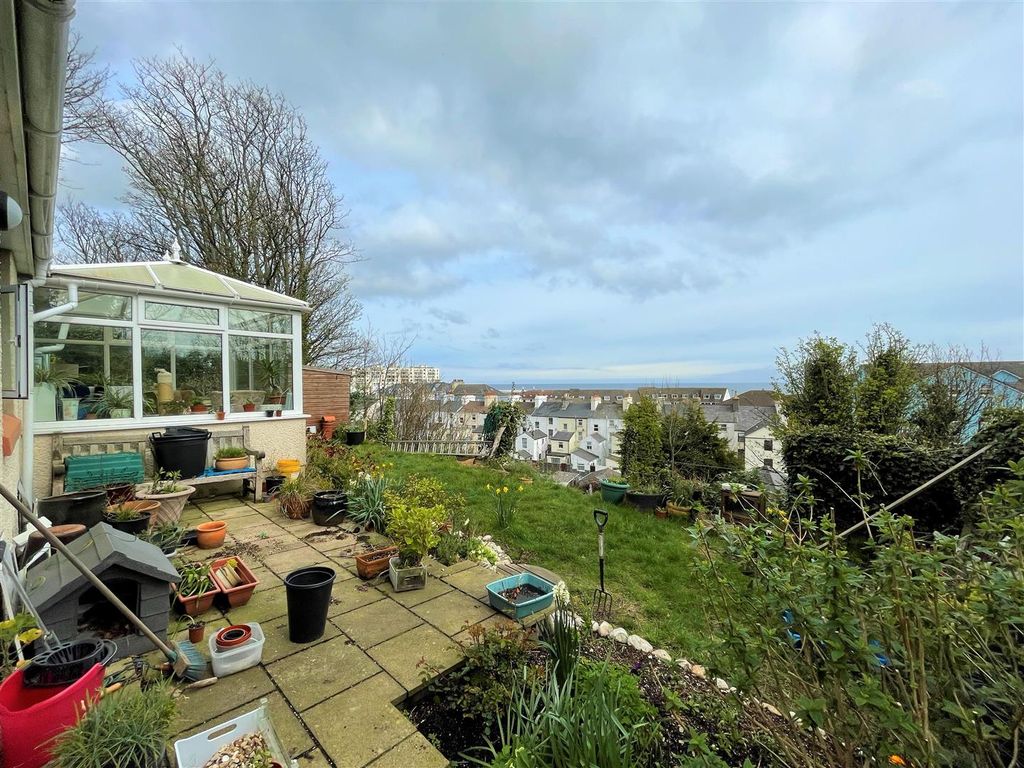 Property photo 2 of 12 Photo 2.Jpg