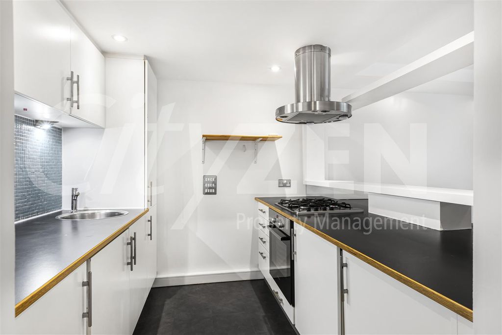 Property photo 2 of 16 Kitchen