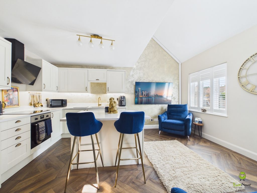 Property photo 2 of 11 Presented By Kevin At Ewemove Abbey Wood And Belve