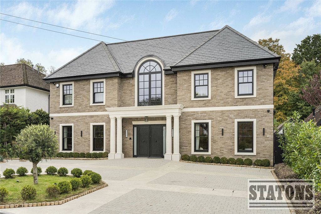 Property photo 1 of 42 Picture No. 98