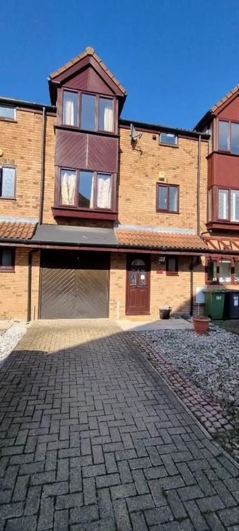 Property photo 1 of 8 Photo 1