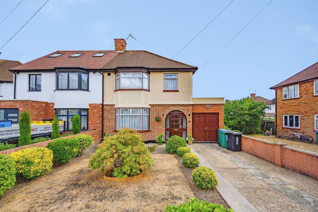 Property photo 1 of 16