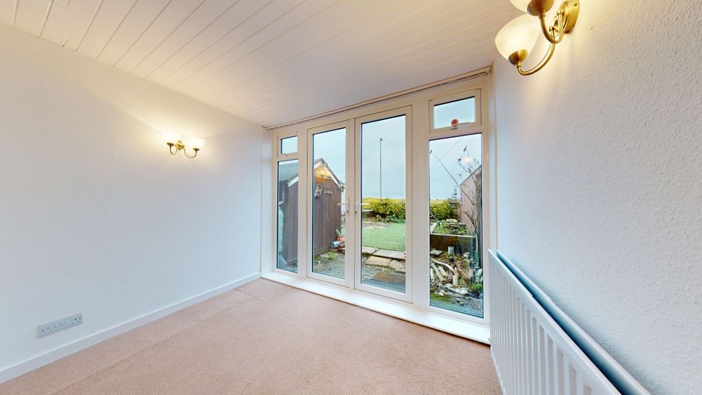 Property photo 3 of 34 4766908