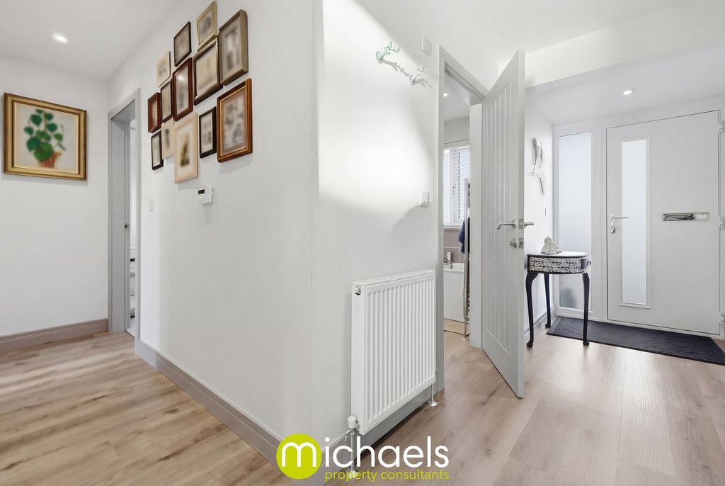 Property photo 3 of 24