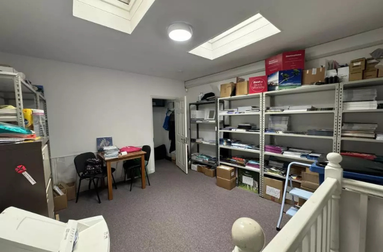 Property photo 3 of 11