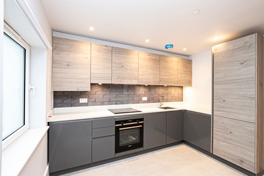 Property photo 2 of 12 Photo 12