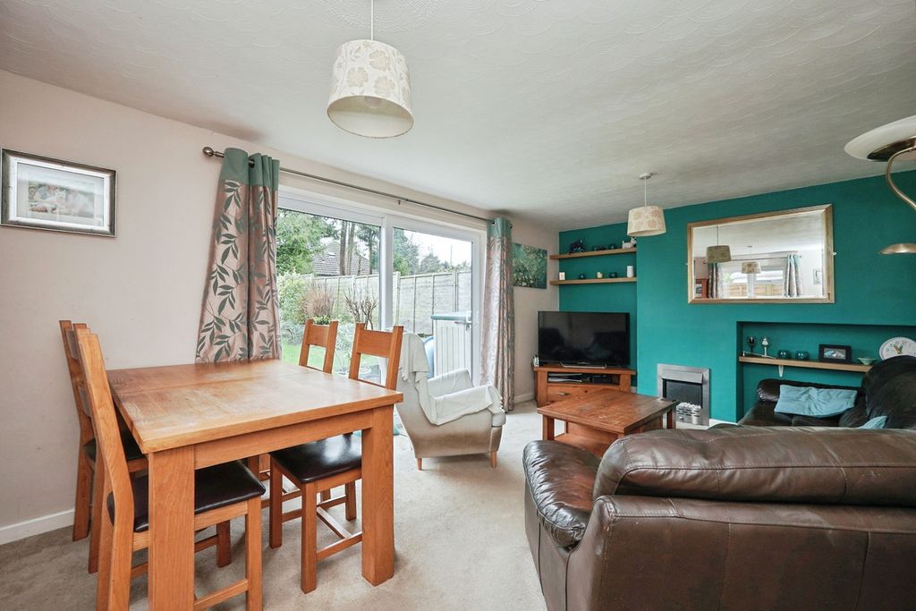 Property photo 3 of 21