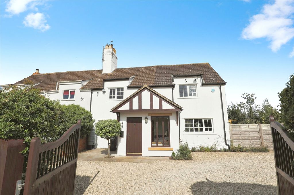 Property photo 1 of 25 Picture No. 30