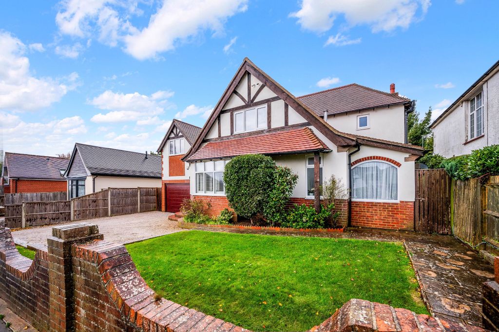 Property photo 1 of 47