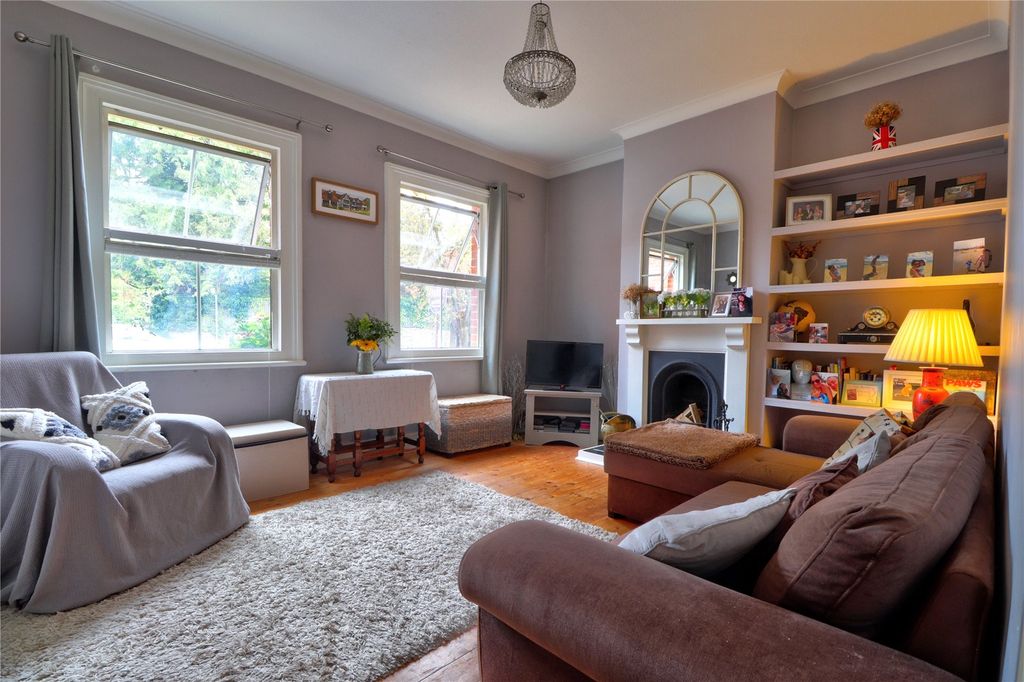 Property photo 2 of 13 Picture No. 18