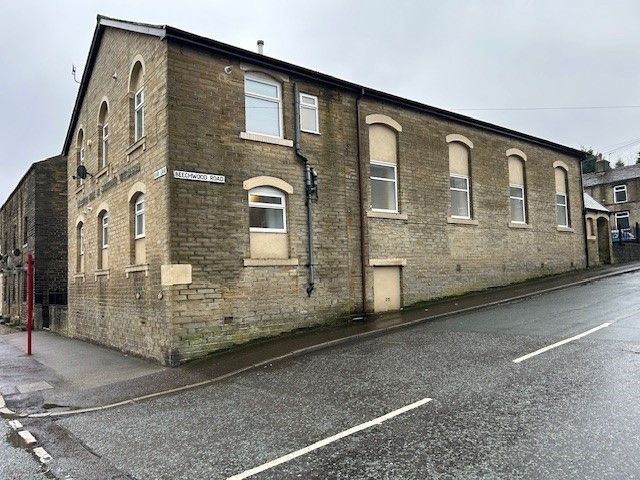 Property photo 2 of 7